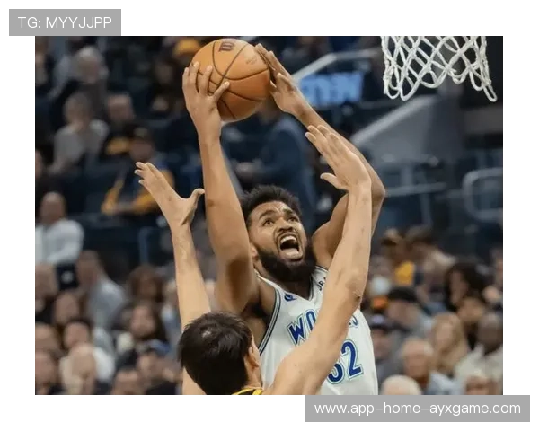 唐斯中路低位连中带造，森林狼稳稳拿下比赛