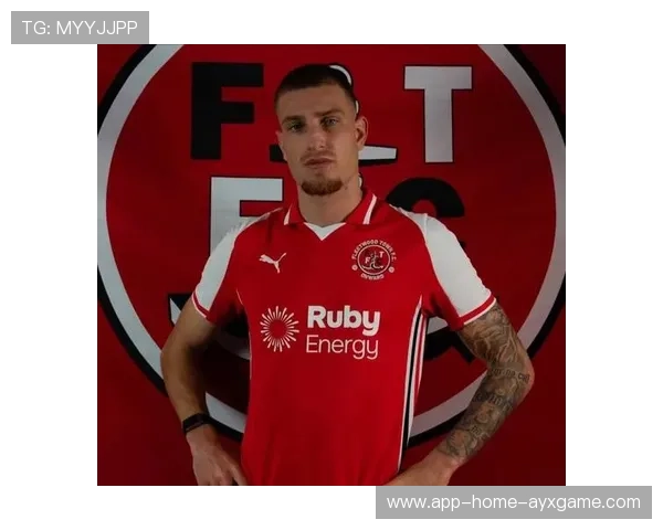 曼联青训新星加速成长，前景可期